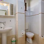 Luka Apartman